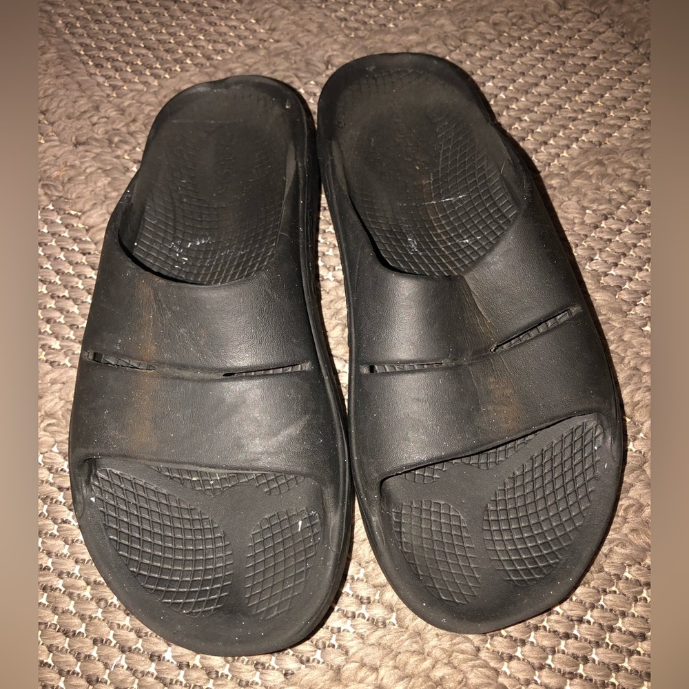 OOFOS Slides